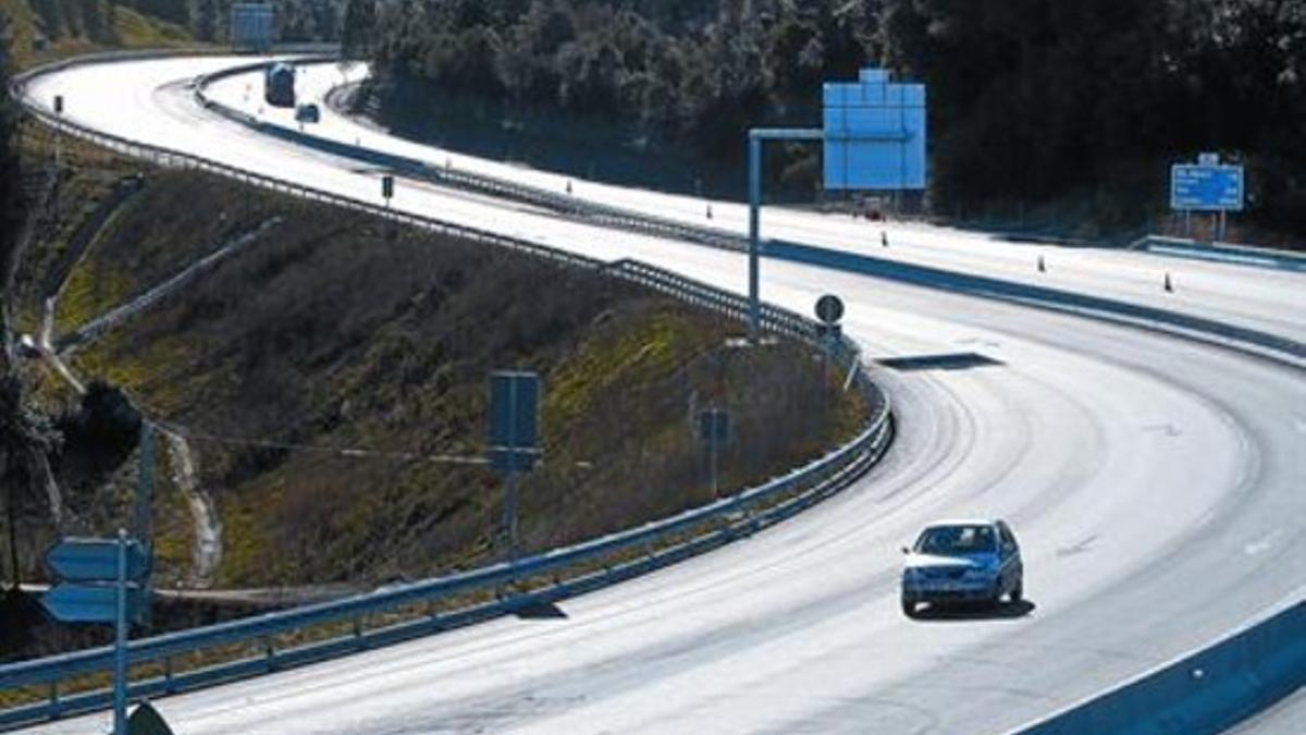 El Eix Transversal, ayer por la mañana, a su paso por el término municipal de Santa Coloma del Farners (Selva).