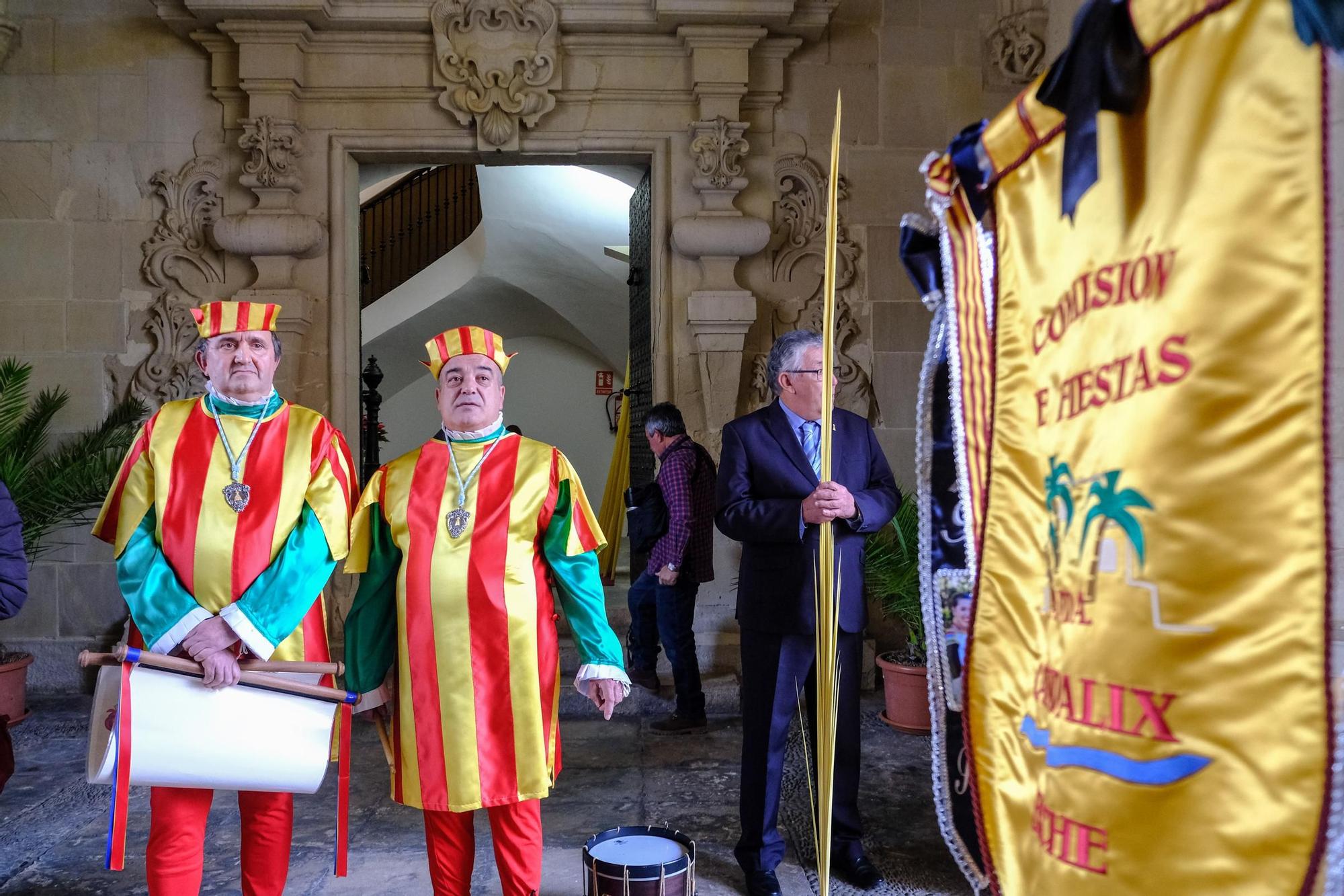 Cien imágenes para entender las Fiestas de la Venida de la Virgen de Elche