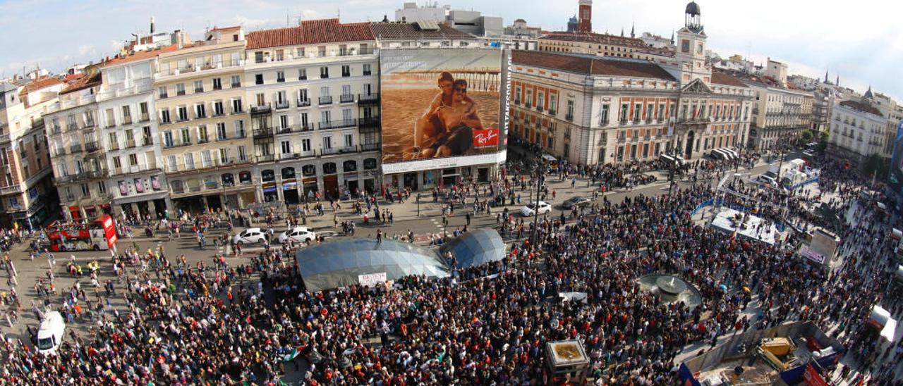 La Puerta del Sol en uno de los aniversarios del 15M.