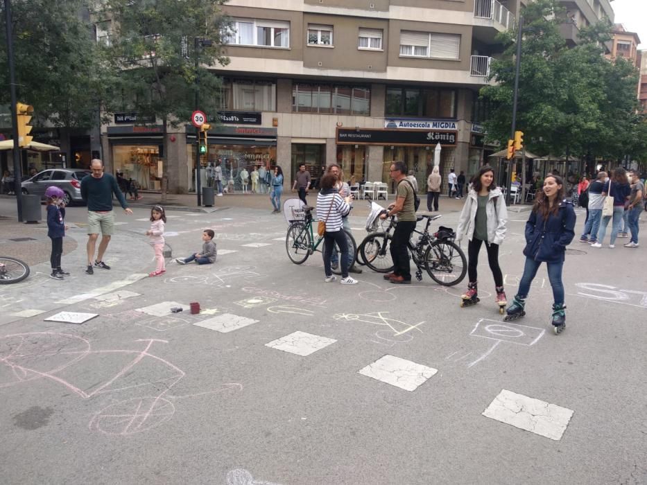 El carrer Migdia de Girona, peatonal per una tarda