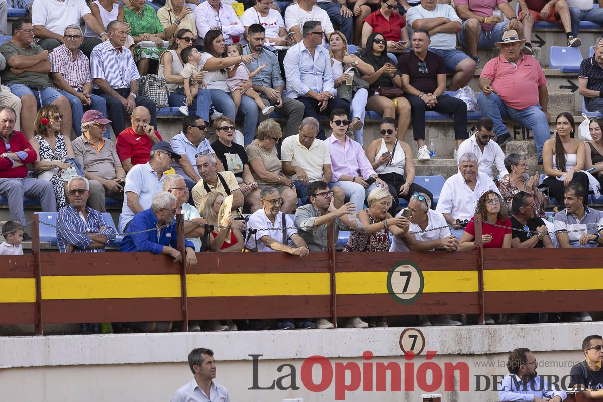 Tarde histórica en Abarán con la alternativa de José María Trigueros y el indulto de Tomás Rufo, junto a Castella salieron a hombros