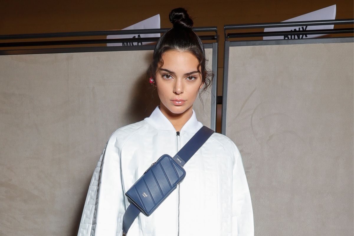 Kendalle Jenner en el backstage del desfile de Fendi primavera-verano 2019