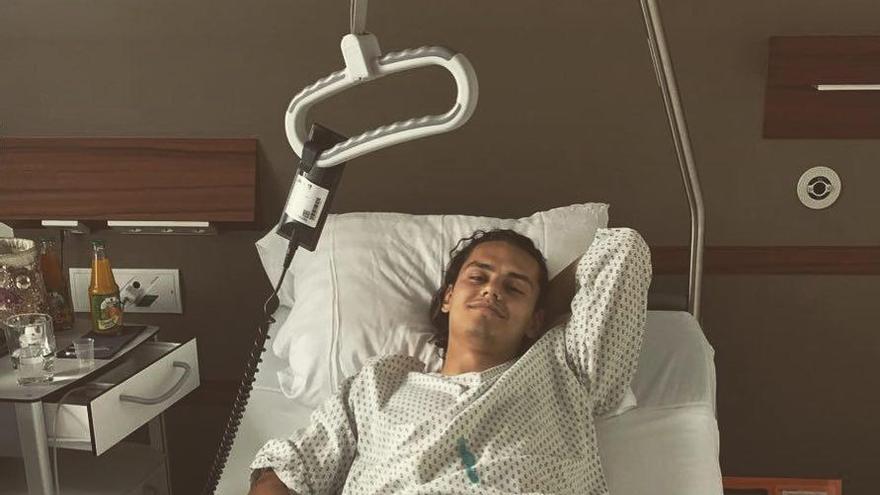 Enes Ünal, operado en Alemania por unos problemas de pubis