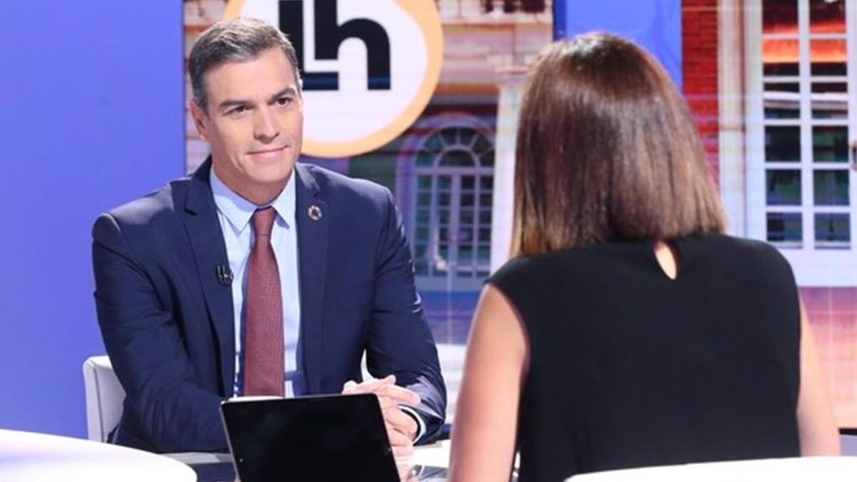 El presidente del Gobierno, Pedro Sánchez, durante la entrevista en 'La hora de La 1' de TVE, este 7 de septiembre.