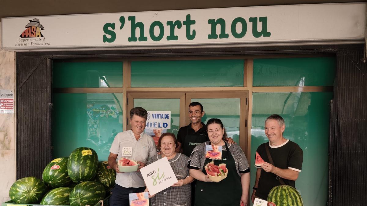 Joan Marí y el equipo de s'Hort Nou en la presentación de la degustación