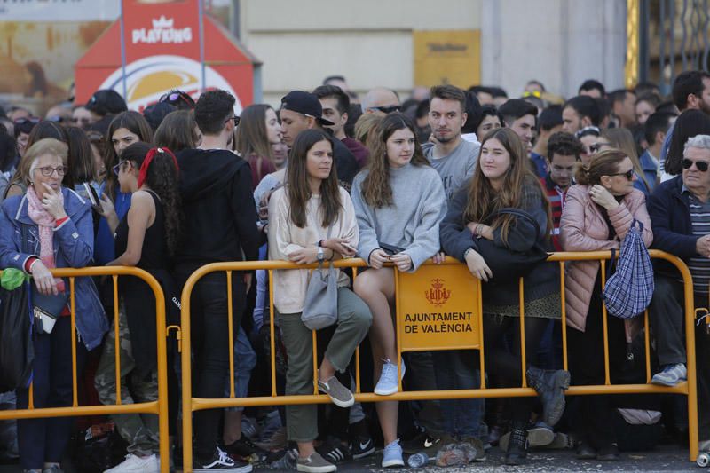 Búscate en la mascletà del 2 de marzo