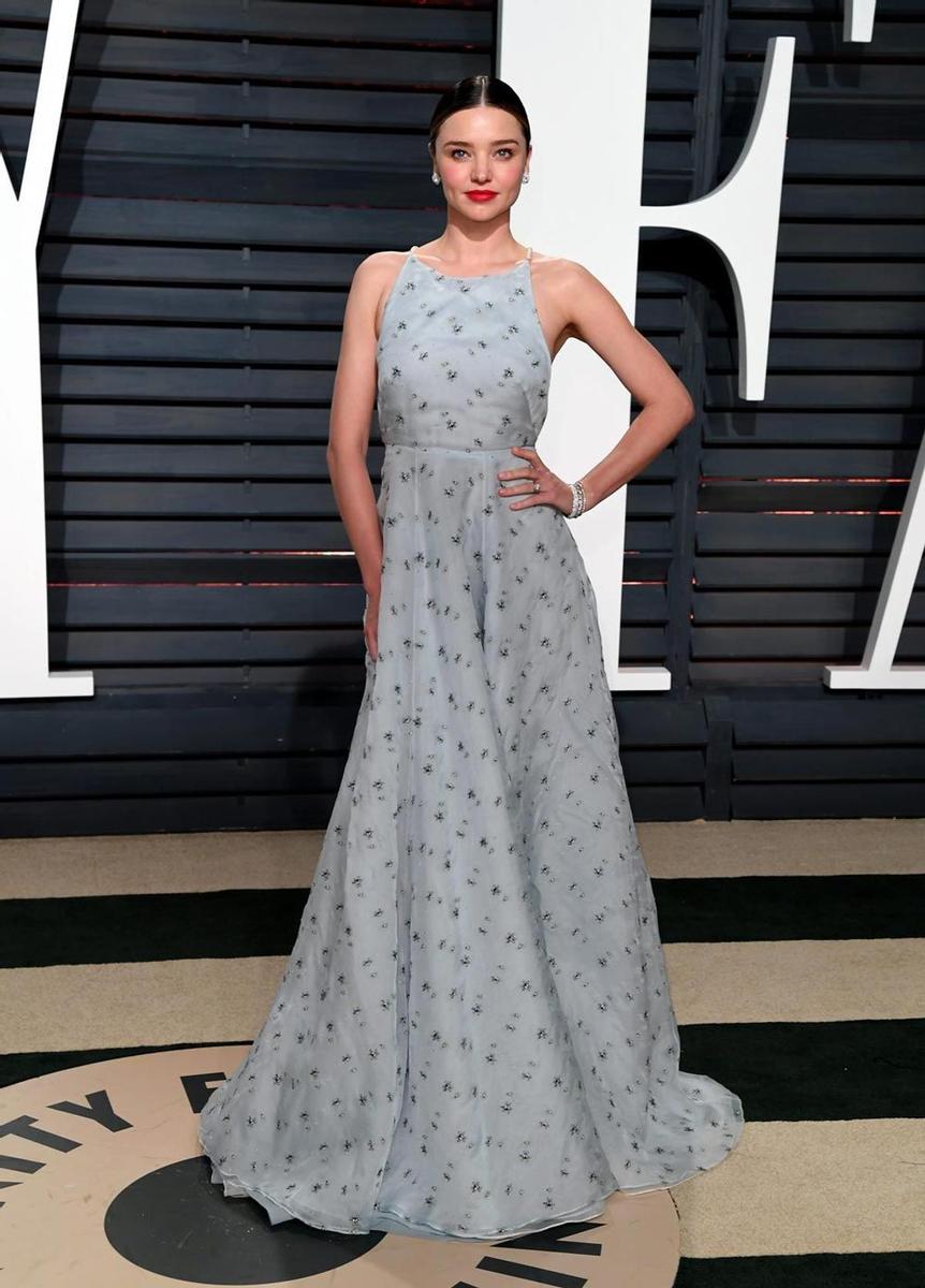 Oscar 2017: Miranda Kerr con vestido de Miu Miu