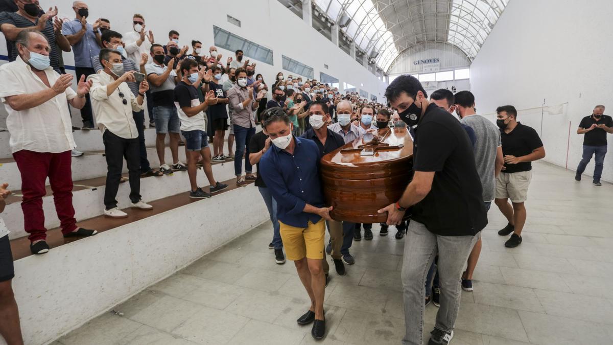 La despedida a Paco Cabanes, 'El Genovés'