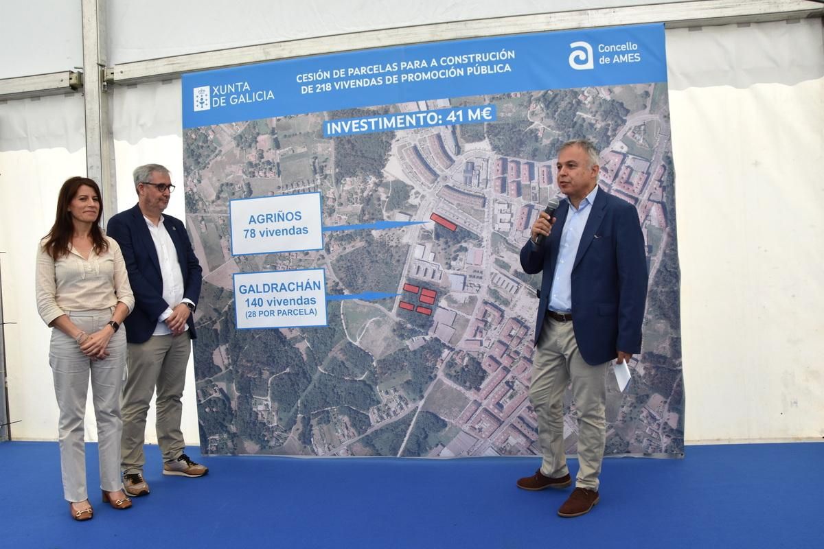 Parcelas cedidas para a construción de vivenda protexida no Milladoiro