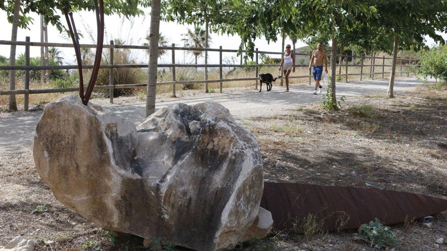 Kunst am Wegesrand: Rund 25 Kunstwerke will Pedro Flores an der Vía Verde aufstellen, etwa die Hälfte ist schon platziert.