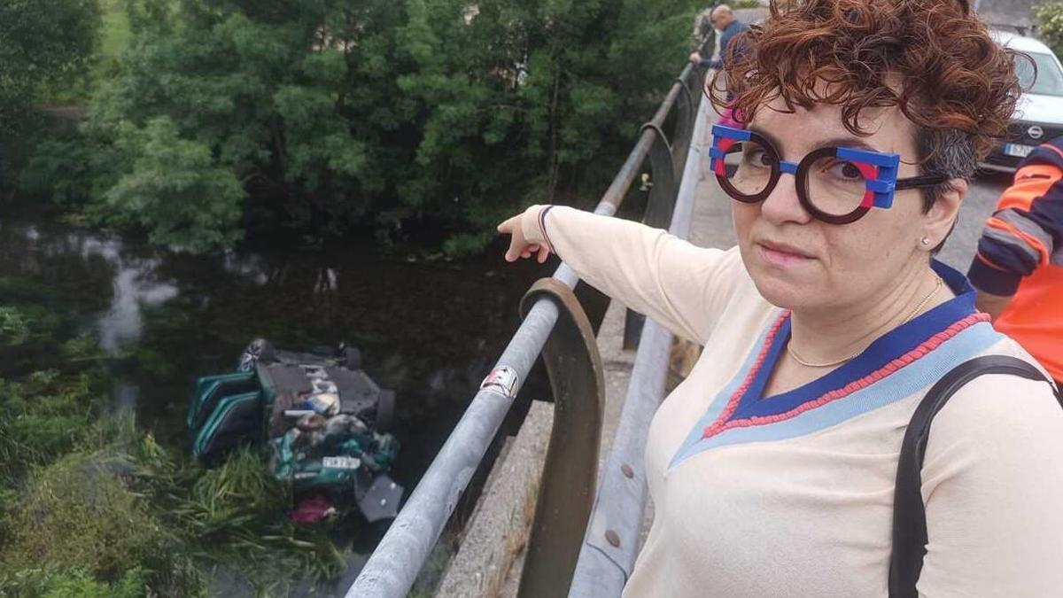 Ana Mancebo señala el turismo que acabó con las ruedas arriba en Negreira, y que ayudó a desalojar