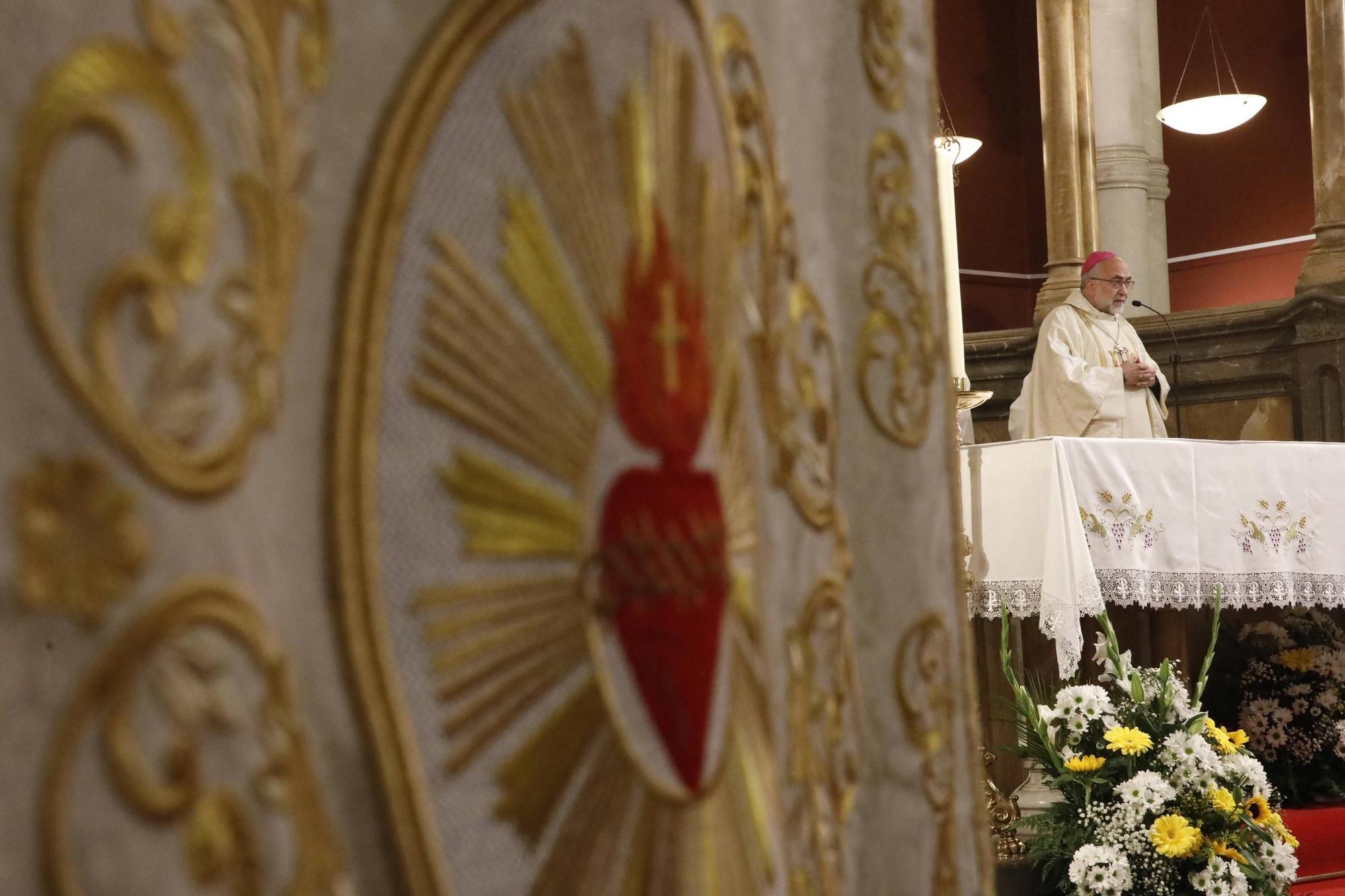 Así fue la celebración del centenario de la Basílica del Sagrado Corazón de Gijón (en imágenes)