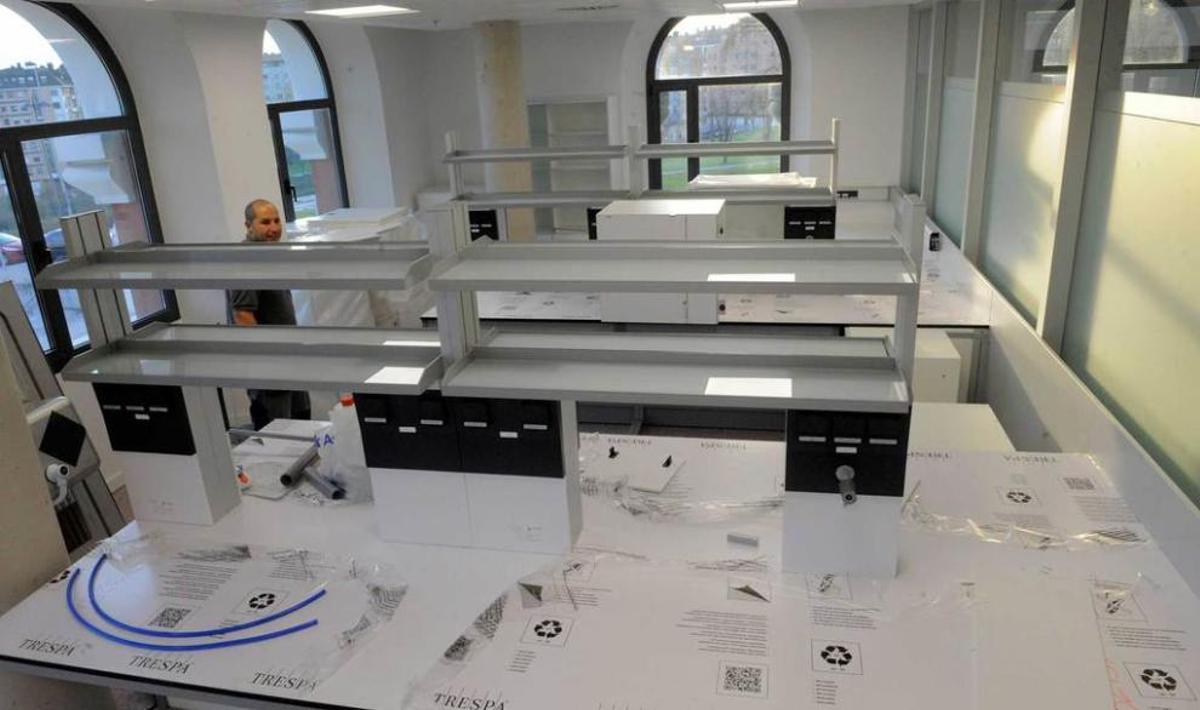 El edificio para investigación sanitaria anexo al HUCA entrará en servicio en marzo