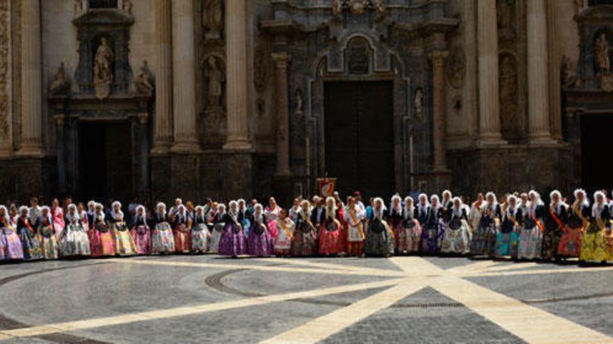 Las Fallas de Elda  se exhiben en Murcia