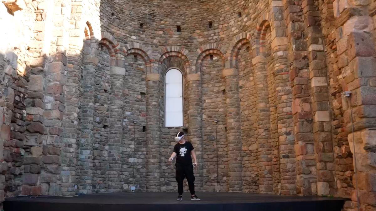 Vídeo: Roses porta la realitat virtual a la Ciutadella i el castell de la Trinitat amb una visita en 3D per reviure el passat
