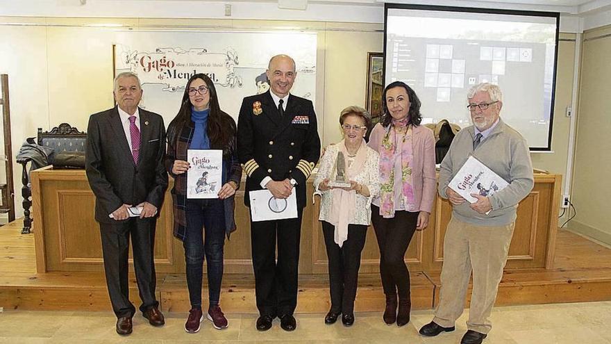 Marín premia la labor del Liceo Casino en la celebración del Día de la Liberación