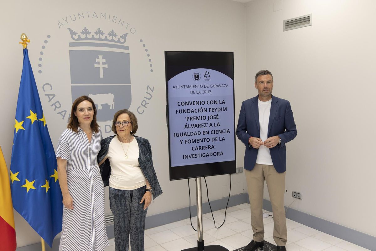 convenio de colaboración entre el Ayuntamiento de Caravaca y la Fundación FEYDIM para creación del premio ‘José Álvarez, a la igualdad en la ciencia y el fomento de la carrera investigadora en Caravaca de la Cruz”.