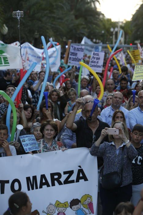 Los padres insisten en que se paralice el decreto y reclaman poder elegir la lengua vehicular en la que aprendan sus hijos