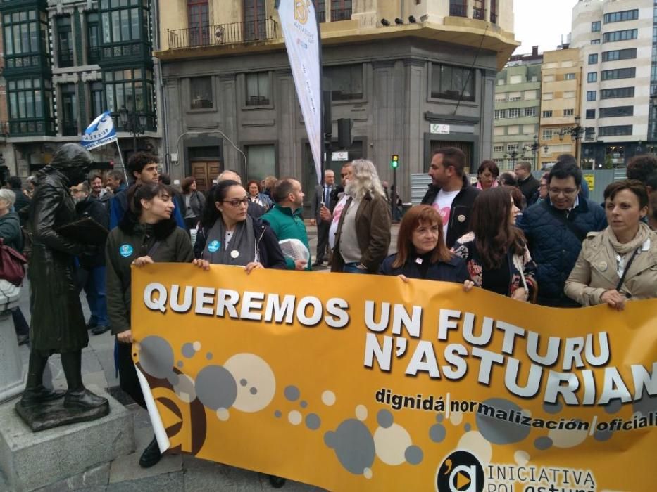 Manifestación por la oficialidad del Asturianu