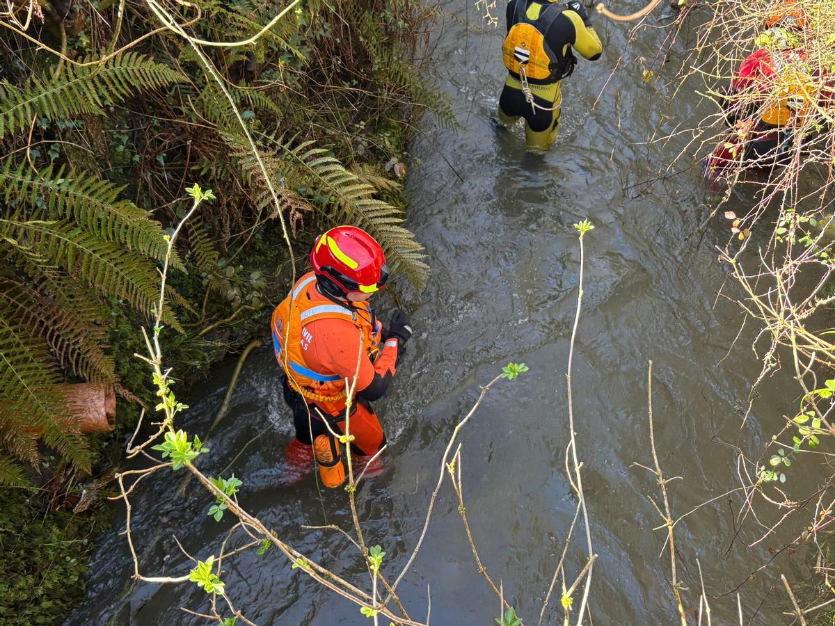 Así es la intensa búsqueda, este domingo, de la mujer que cayó al agua en San Martín