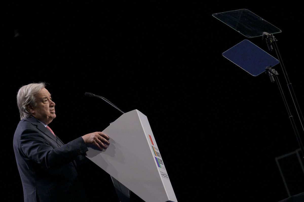 SEVILLA, 30/06/2025.- El secretario general de la ONU, António Guterres, interviene en la IV Conferencia Internacional de la ONU sobre Financiación para el Desarrollo, este lunes en Sevilla. Unos setenta jefes de Estado o de Gobierno se reúnen desde hoy y hasta el próximo jueves en este encuentro que aspira movilizar más recursos en cooperación y reafirmar el compromiso con el multilateralismo. EFE/UN Photo/Manuel Elíasl/SOLO USO EDITORIAL/SOLO DISPONIBLE PARA ILUSTRAR LA NOTICIA QUE ACOMPAÑA (CRÉDITO OBLIGATORIO)