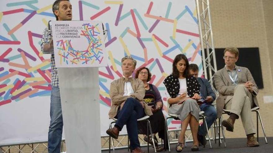 El alcalde Xulio Ferreiro, en su intervención en Zaragoza.