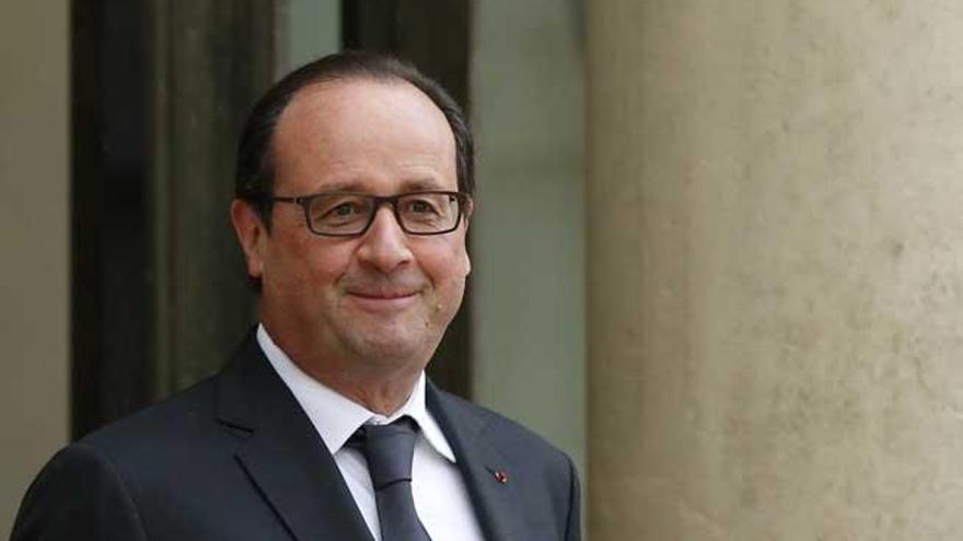 Las nuevas gafas &quot;extranjeras&quot; de Hollande