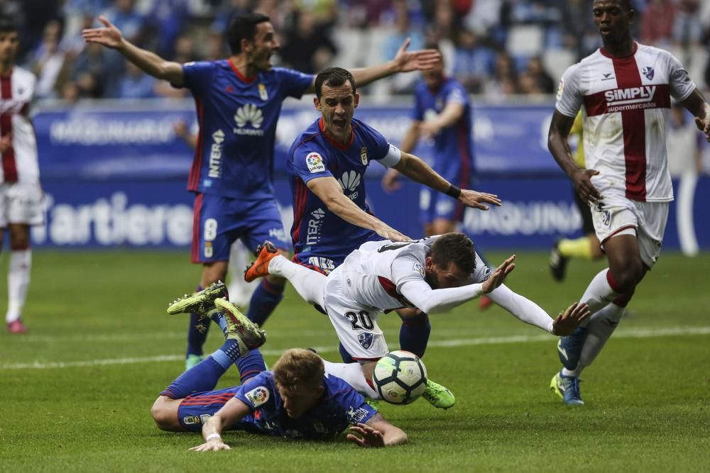 El Real Oviedo - Huesca, en imágenes