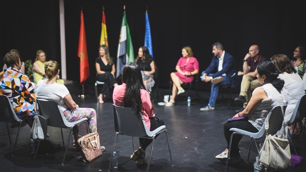 Imagen de un programa de búsqueda de empleo desarrollado en Cáceres.