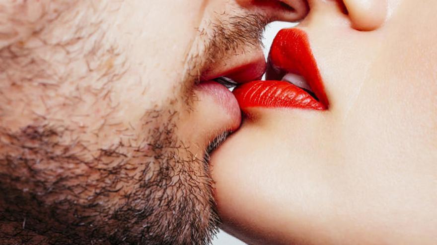 Descubre el significado de los besos.