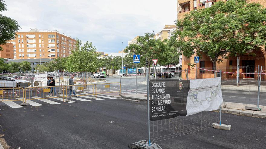 Los vecinos de San Blas en Alicante, hartos de vivir en un barrio inacabado