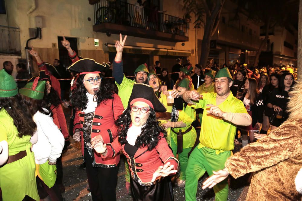 Els carrers de Llançà fan olor a Carnaval