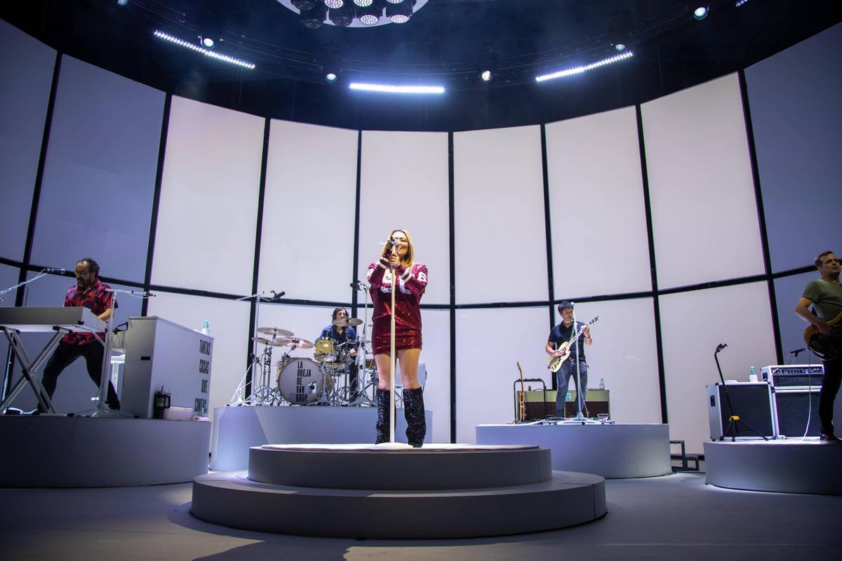 Fotogalería | Las imágenes del concierto de La Oreja de Van Gogh en Badajoz Fotogalería | Las imágenes del concierto de La Oreja de Van Gogh en Badajoz