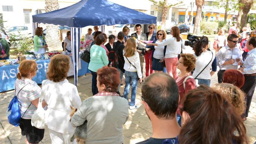 Torrevieja conmemora el Día Mundial de la Fibromialgia