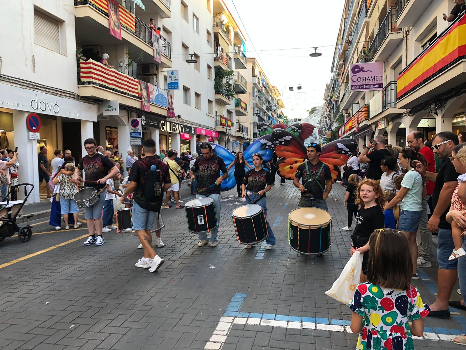 Altea vibra con el inicio de sus fiestas de Moros y Cristianos