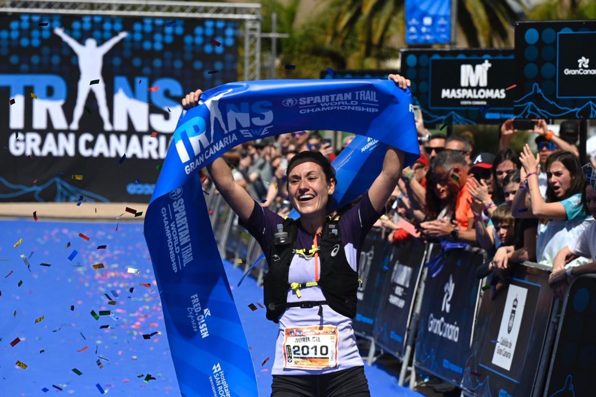 Nuria Gil, ganadora de la Transgrancanaria Maratón 2023.