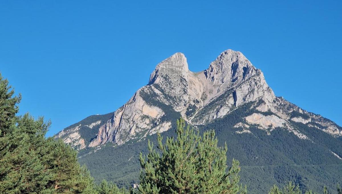 Una vista del Pedraforca.
