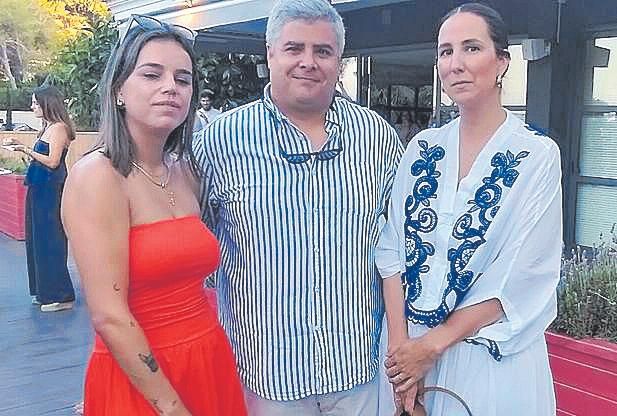 Imagen Pepa Vilaire, Carlos Navas y Leticia Salv.jpg