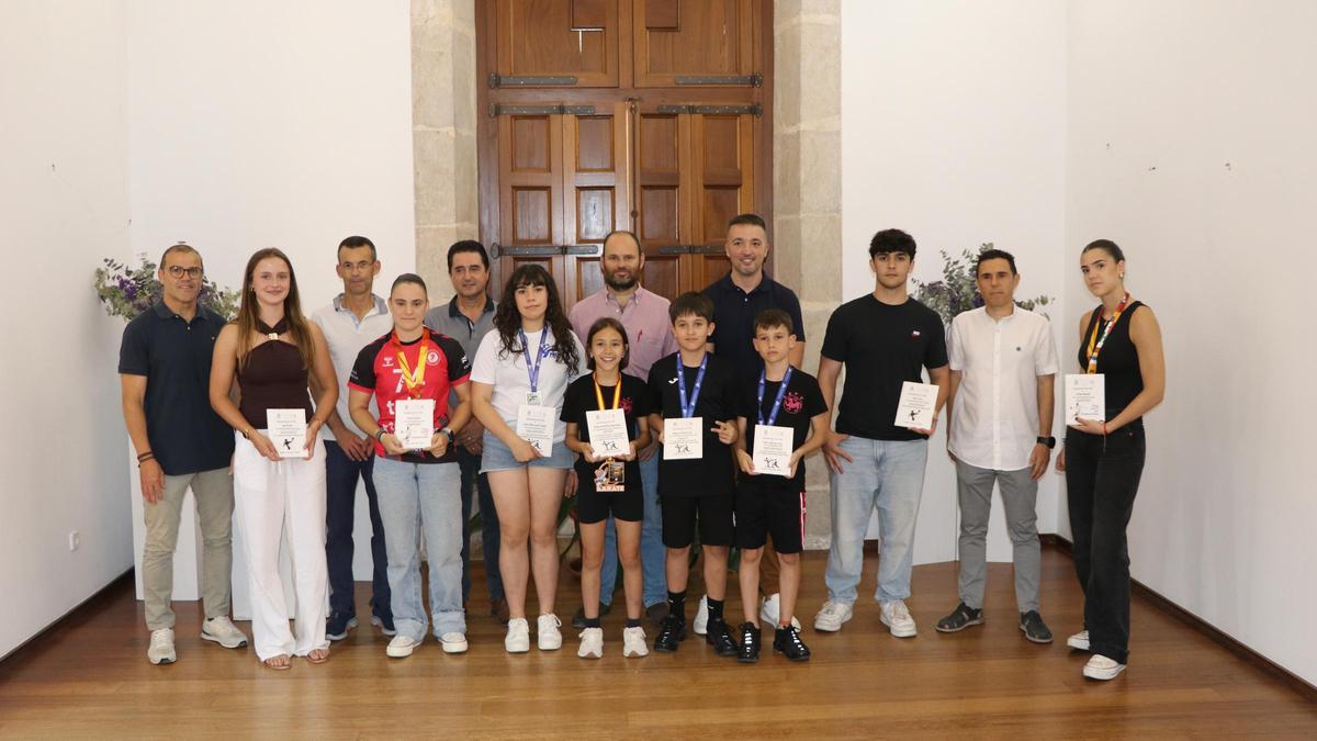 Recepción deportistas locales en Llíria.