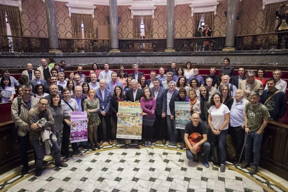 Pleno del Congreso Ibérico de la bicicleta