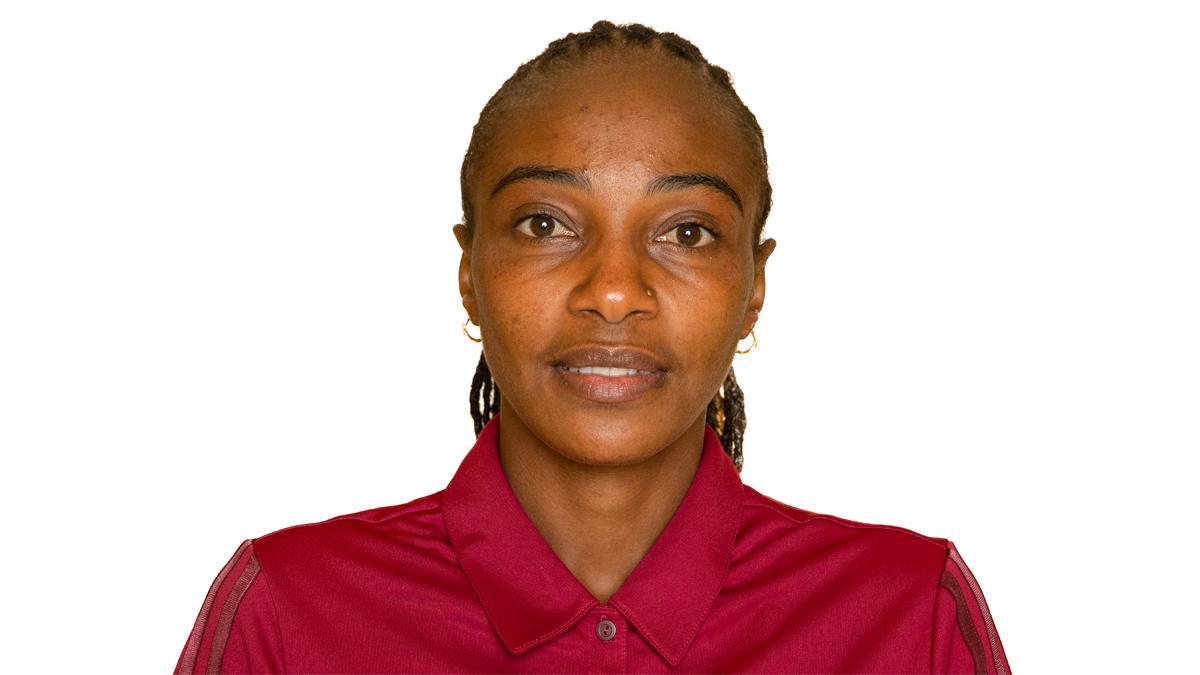 Salima Mukansanga, árbitra de Ruanda