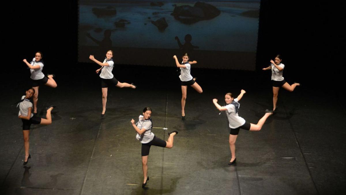 La danza “El ciclo del agua”. | GONZALO NÚÑEZ