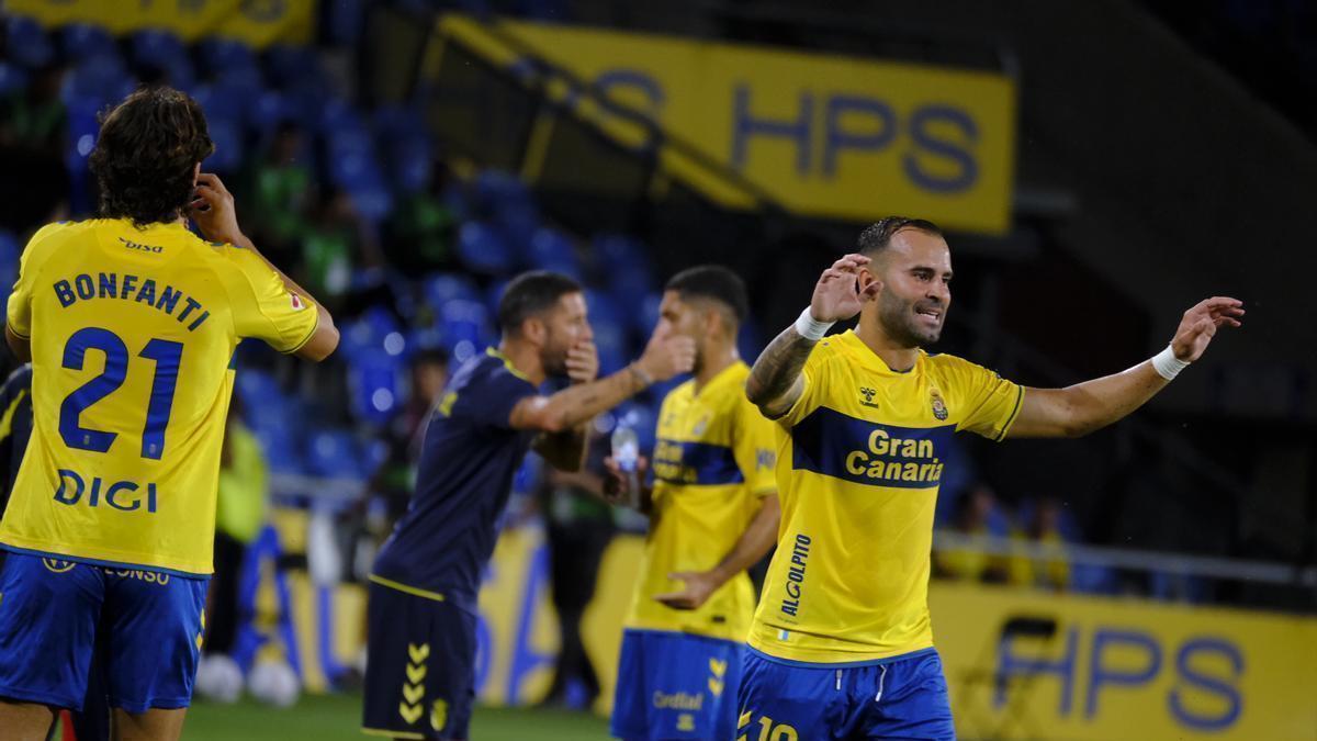 Sandro ajusticia, Jesé lidera y Rafa Cruz encandila en el 1×1 de la UD Las Palmas ante el Albacete