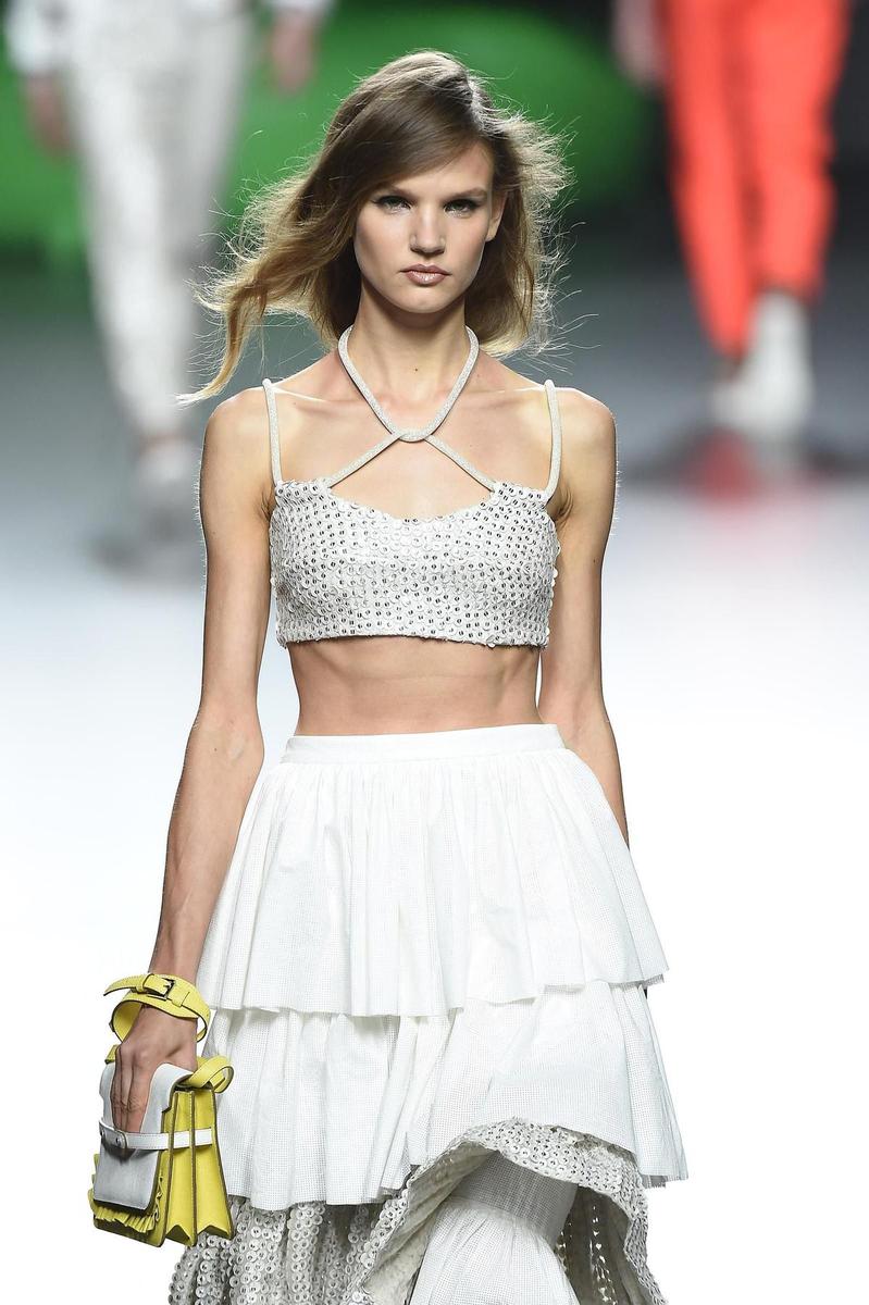 Los 10 vestidos de MBFWM 2015: Ana Locking Primavera/Verano 2016, glitter y paillets