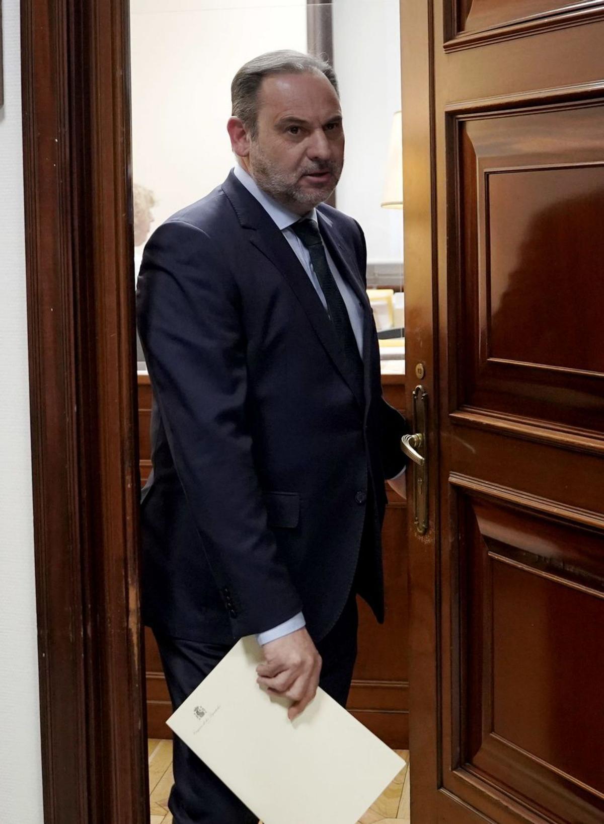 Ábalos adverteix que l’UCO té els missatges que es va creuar amb Sánchez Ábalos adverteix que l’UCO té els missatges que es va creuar amb Sánchez
