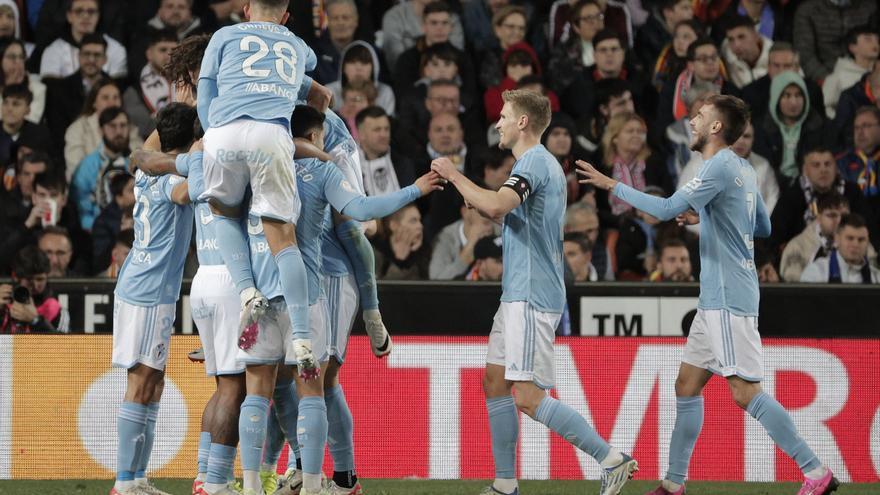 El Celta noquea al Valencia liderado por De la Torre y Douvikas y pasa a cuartos