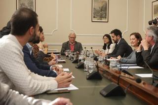 La reunión del Valencia CF con el Ayuntamiento, en imágenes