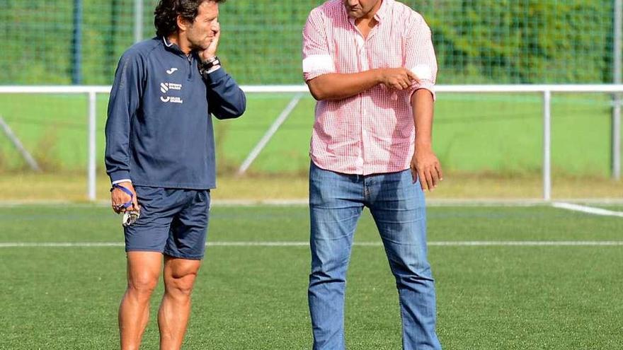 Luisito y Roberto Feáns juntos durante un entrenamiento de la pasada temporada. // Rafa Vázquez