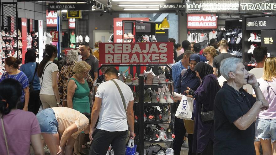 Els comerços gironins esperen una «molt bona» campanya de rebaixes