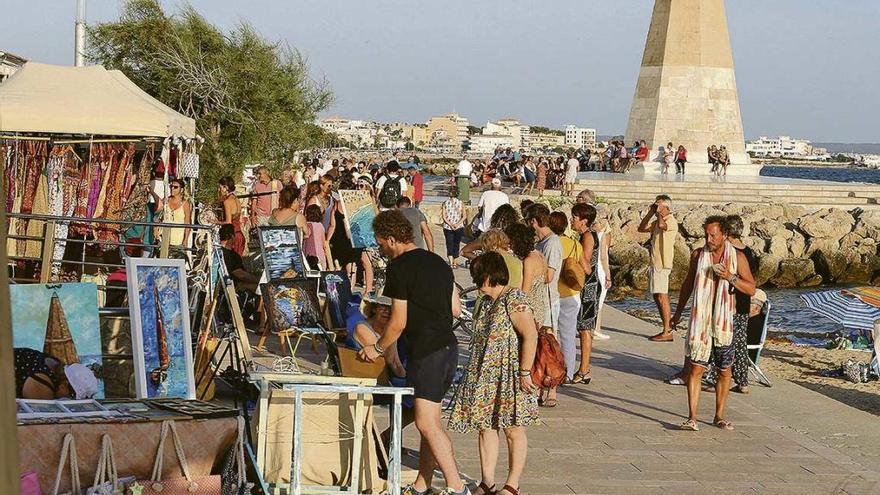 Esta muestra artesana formaba parte de la Fira Ran de Mar.